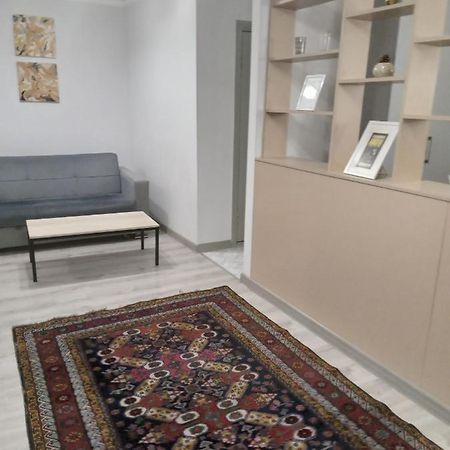 באקו Izmir Apartment מראה חיצוני תמונה